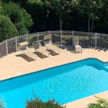 Joli 2p Climatise Dans Calme Et Securisee Avec Piscine Apartment *